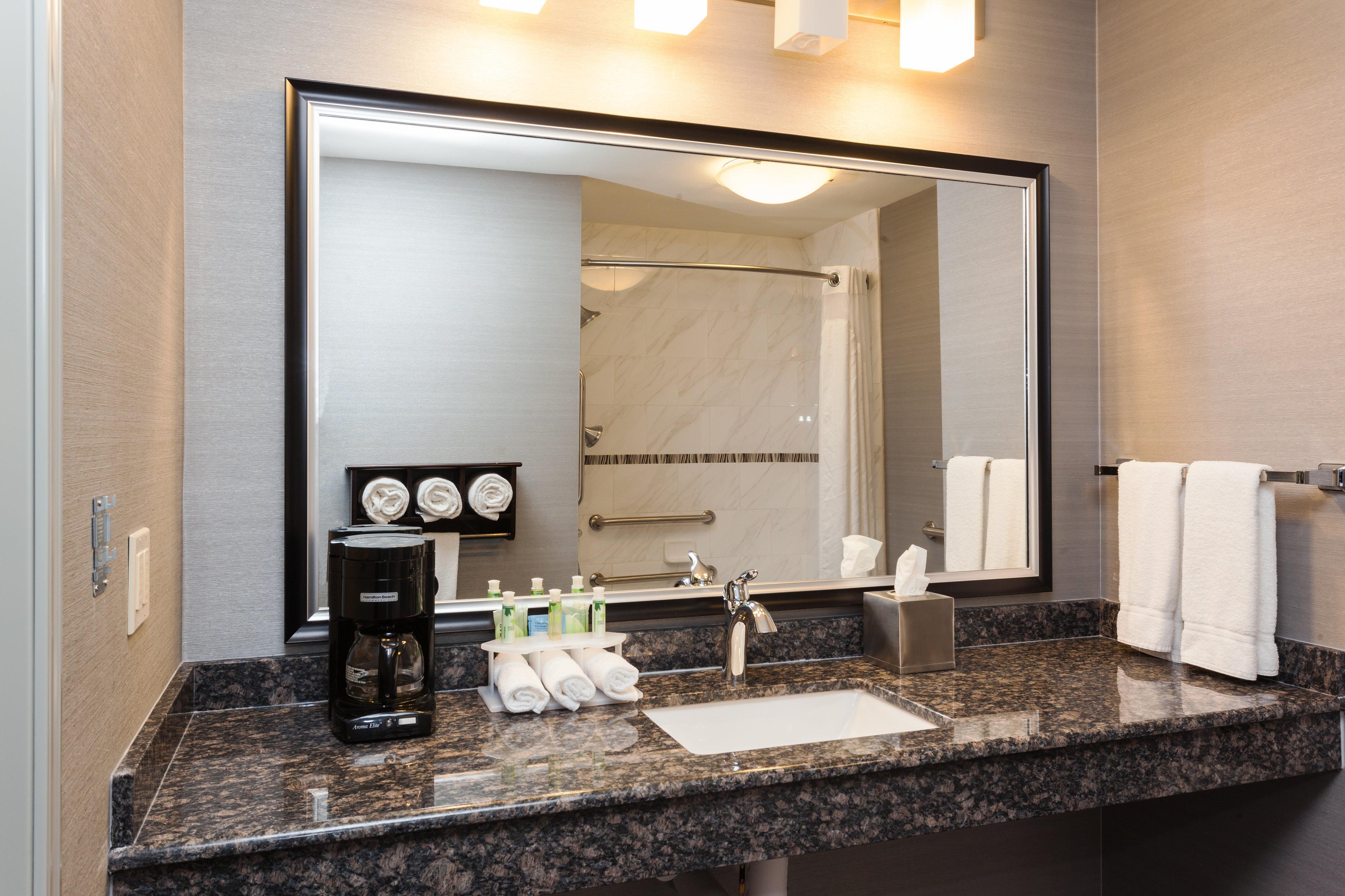 Holiday Inn Express & Suites Rapid City By Ihg Екстериор снимка
