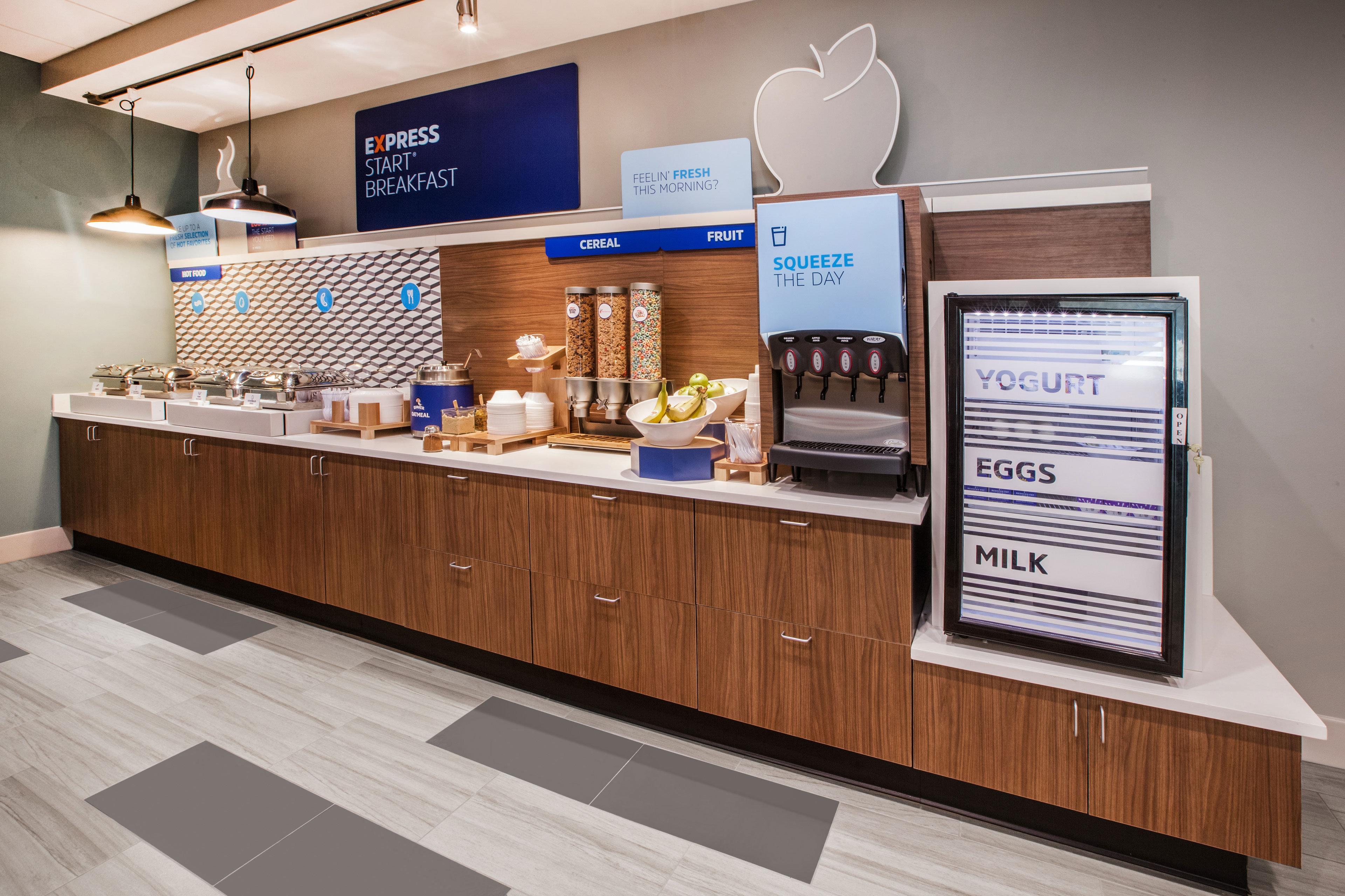 Holiday Inn Express & Suites Rapid City By Ihg Екстериор снимка